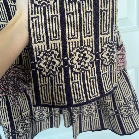 Women's Black and Pink Cardigan Sweater - Picture 10 of 14